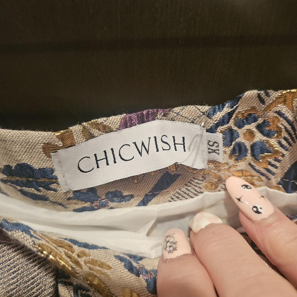 NWT Chicwish Embossed, Jacquard, Lined, Circle Skirt, Fall/Winter Colorstory - Picture 3 of 8
